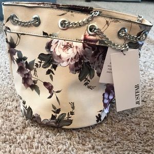 Women’s Just Fab cream and floral purse NWT